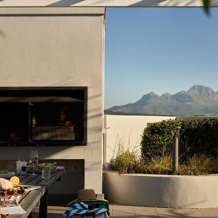 The Den Apartments By Raw Africa Collection Stellenbosch Exterior foto