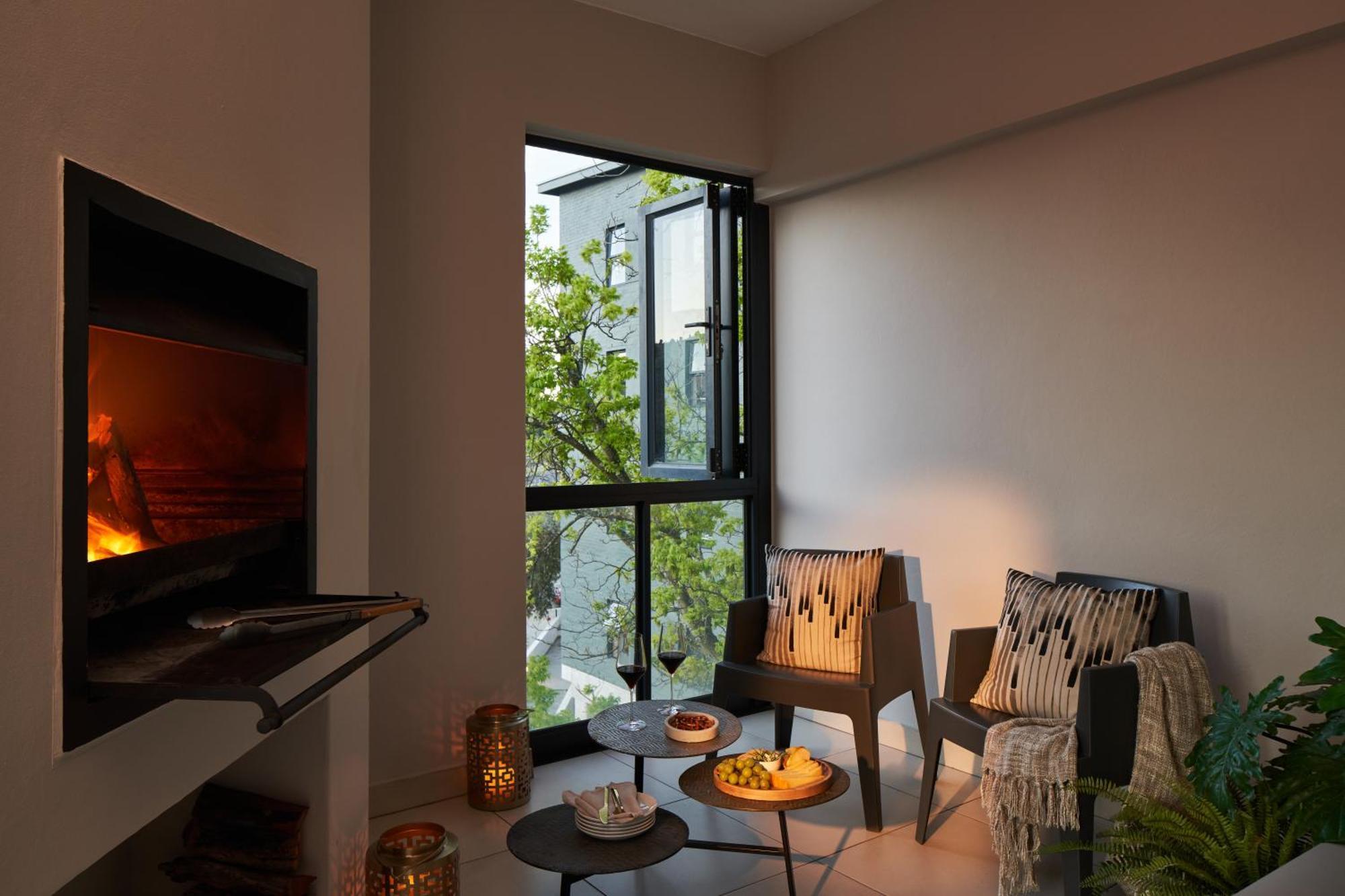 The Den Apartments By Raw Africa Collection Stellenbosch Exterior foto